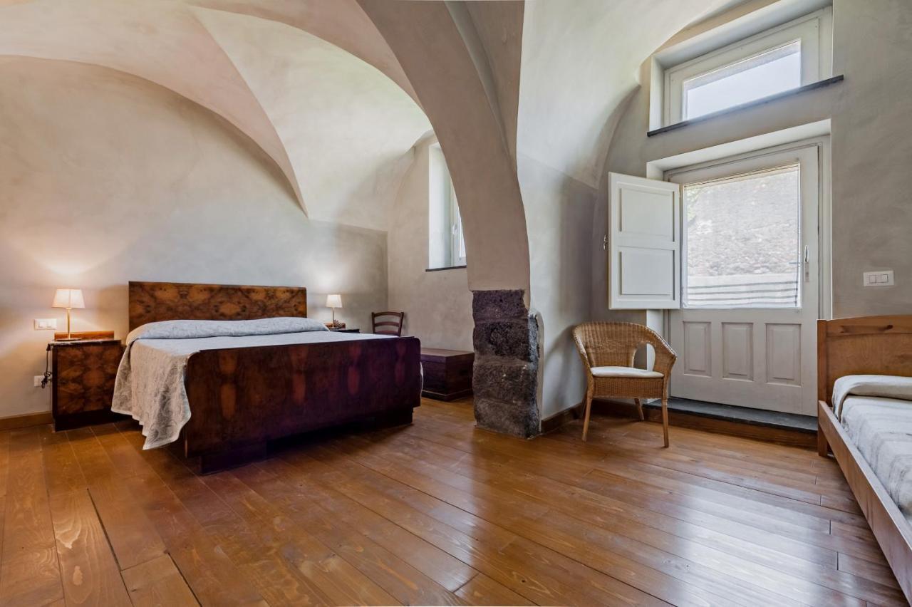 Gli Iris Apartments By Wonderful Italy Лингуаглоса Екстериор снимка